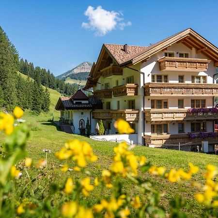 Hotel Somont Sëlva Buitenkant foto